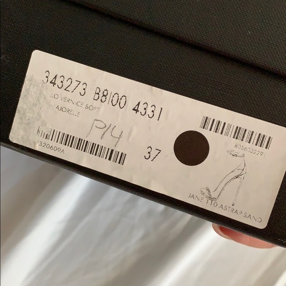 SAINT LAURENT strappy heels - Picture 9 of 9